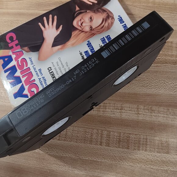 Chasing Amy (1997) VHS Kevin Smith Miramax CULT COMEDY DRAMA ROMANCE Vintage - Picture 9 of 9